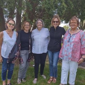 Meet your Posher, Becky